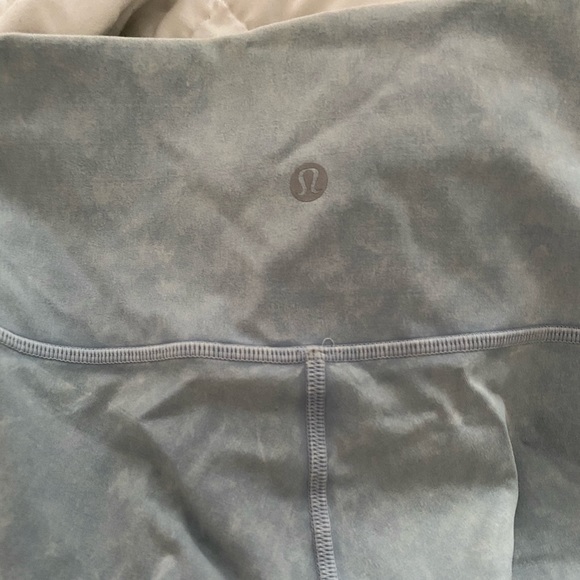 extra photo for lululemon leggings - Picture 2 of 2